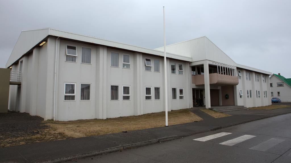 Akranes Guesthouse - Staywest Buitenkant foto